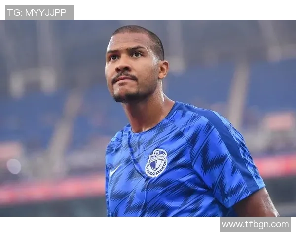 足球球星龙东是谁 了解这位精彩球员的背景与成就